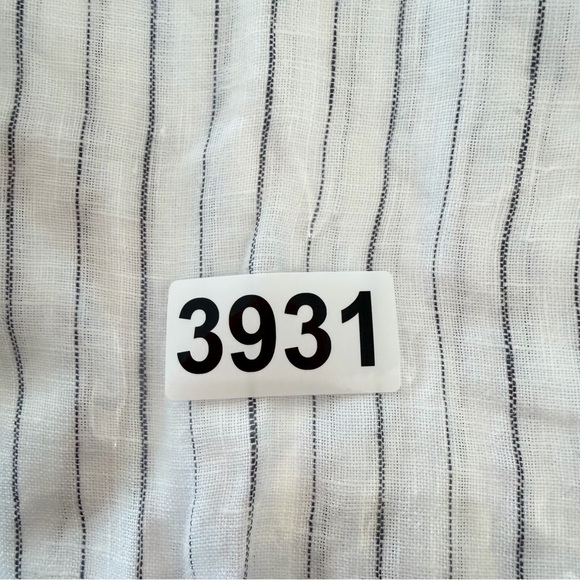 Garnet Hill White Stripe Linen Tunic Shirt Size Medium 23931 - Picture 9 of 9